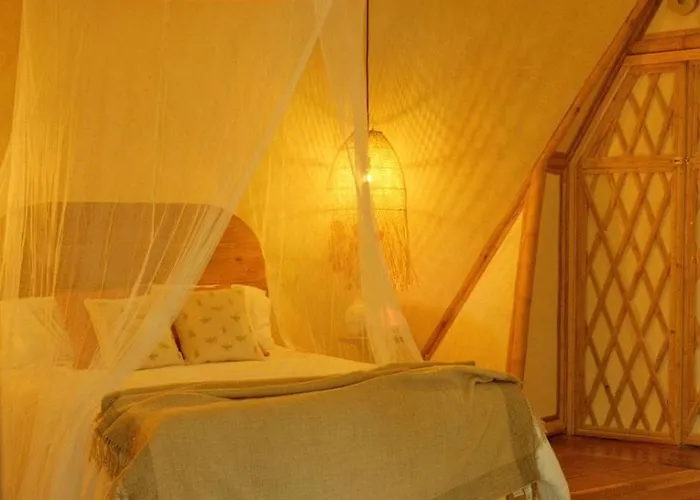 Lodge Romantic Star Bath Suite, Cave Pool & Yoga Center Tulum