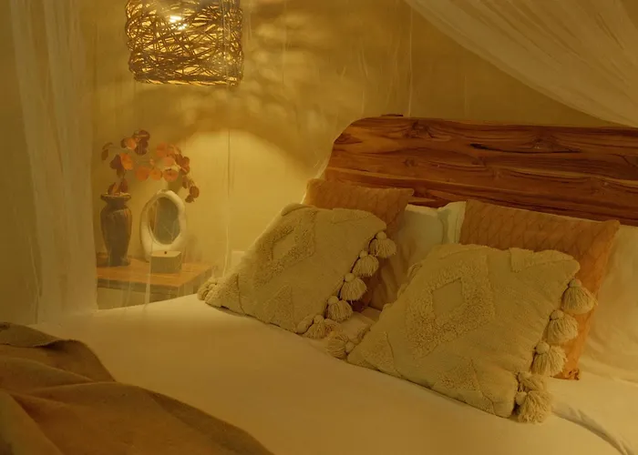 Romantic Star Bath Suite, Cave Pool & Yoga Center Lodge Tulum